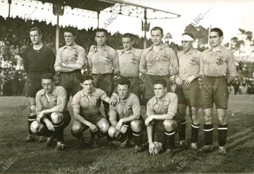 Encuentro de la selección española de fútbol en plena Guerra Civil.